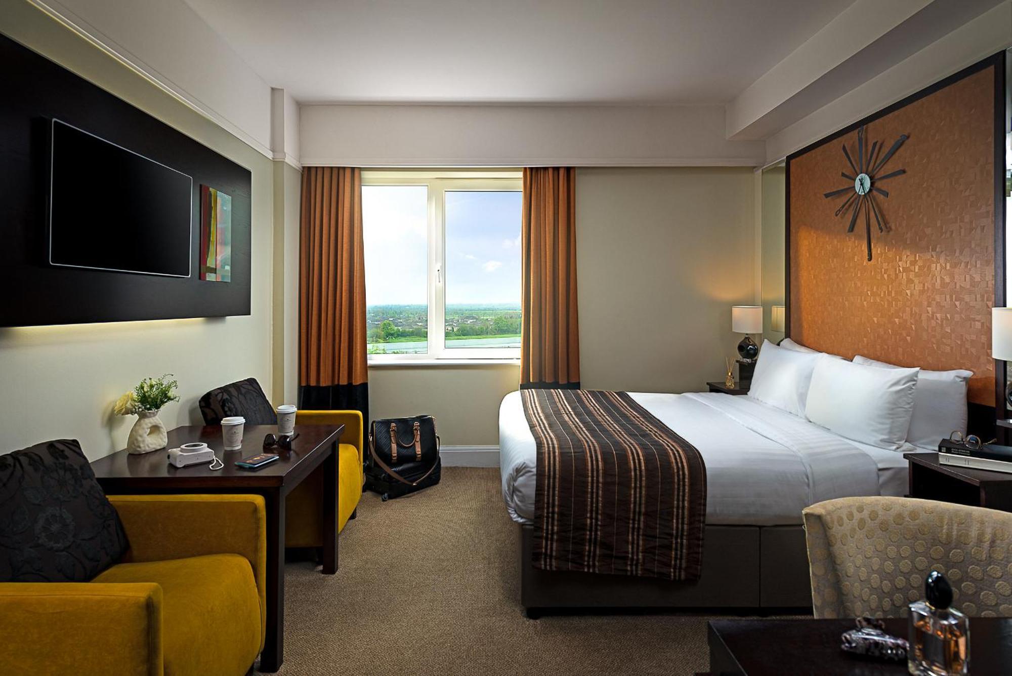 Carlton Hotel Blanchardstown Exteriér fotografie