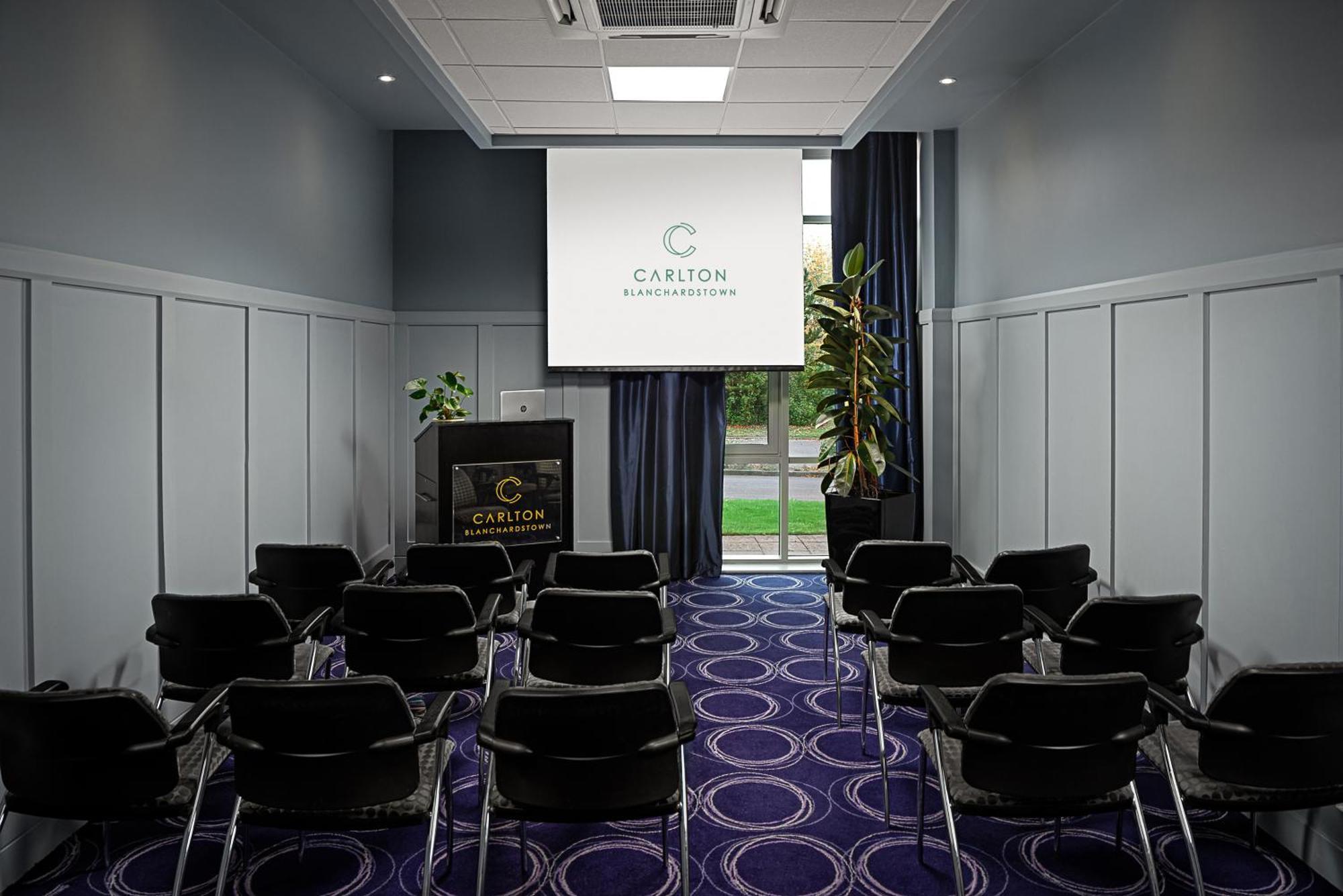 Carlton Hotel Blanchardstown Exteriér fotografie